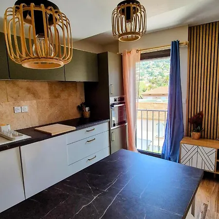 Carquediem - Close To Amenities Carqueiranne